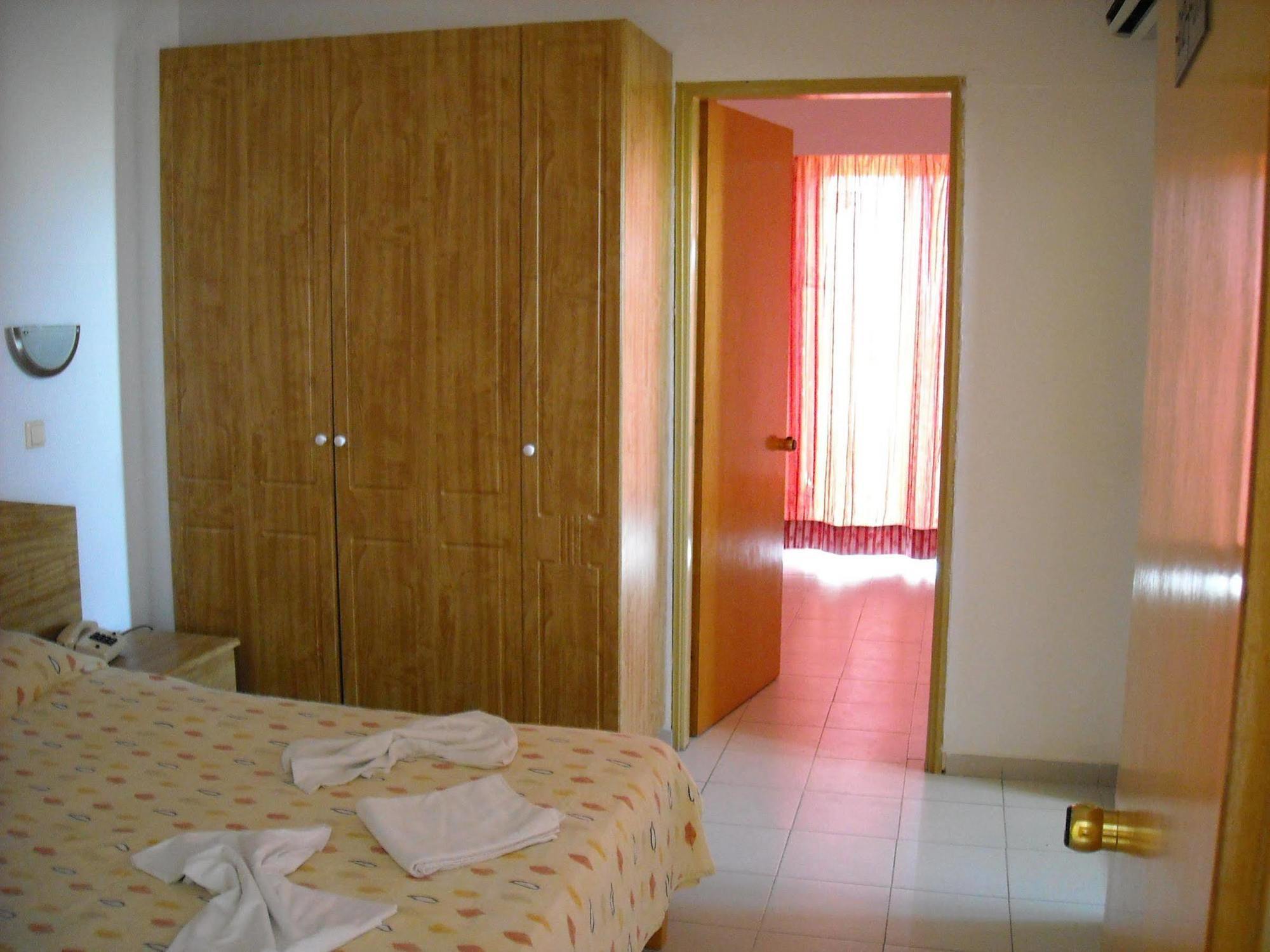 Thalia Hotel Pefki  Bagian luar foto